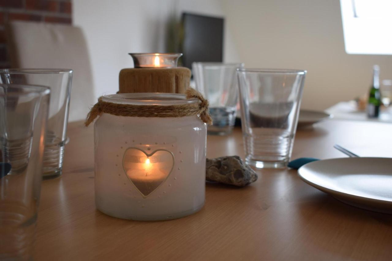 נוישטאדט אין הולשטיין Ferienwohnung Hafenwestseite Neustadt מראה חיצוני תמונה